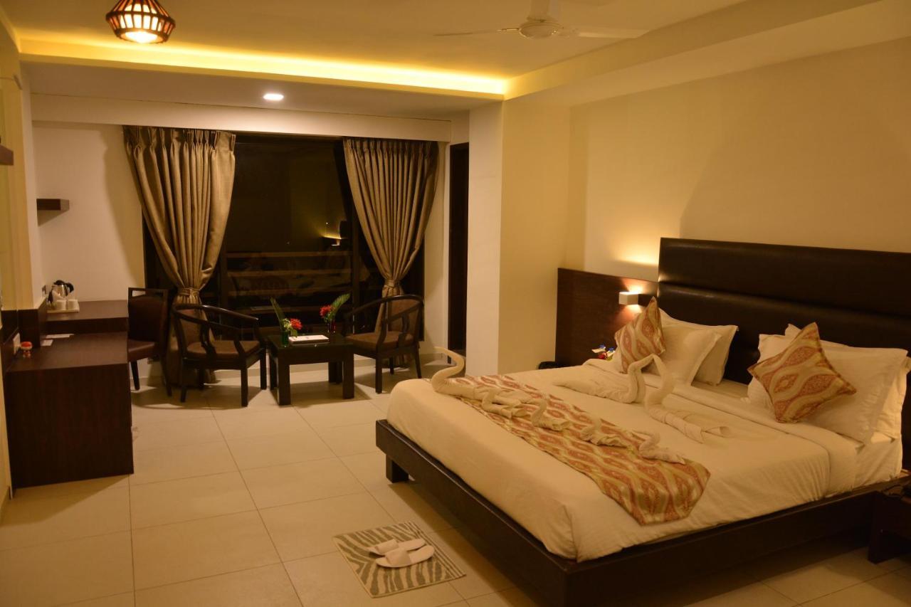 The Divine Resort Somnāth Esterno foto