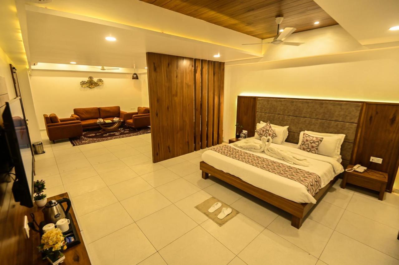 The Divine Resort Somnāth Esterno foto