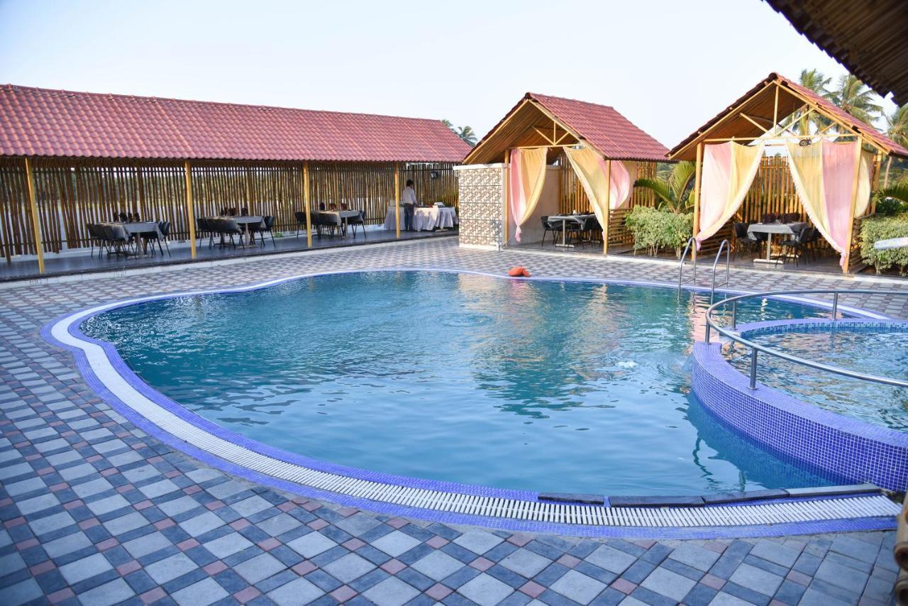 The Divine Resort Somnāth Esterno foto
