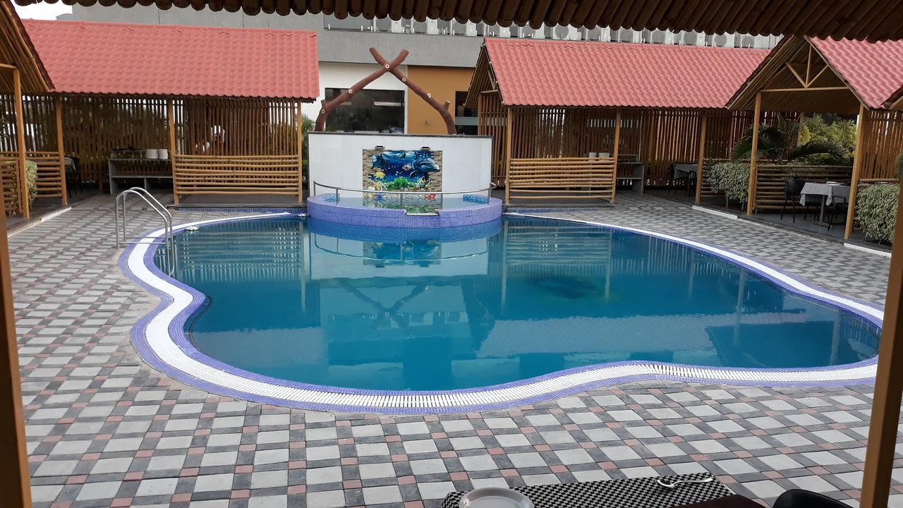 The Divine Resort Somnāth Esterno foto